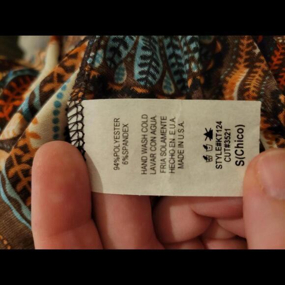 NWT Yahada small brown & blue print v neck ruffle layered short sleeve top - Picture 5 of 5